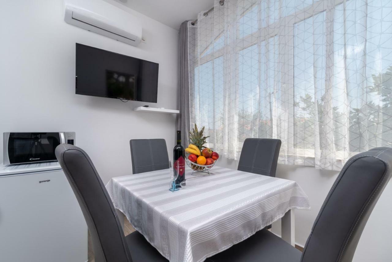 Apartman Niksi Trogir Eksteriør billede
